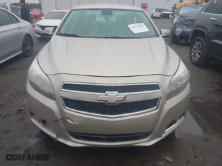 2013 Chevrolet Malibu LT with VIN 1G11E5SAXDF172380, listed as a IAAI auction lot 41535891 with 174,624 mi miles. Bid and sale history available at carsss.com. Image 13.
