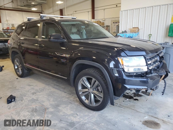 2019 Volkswagen Atlas SE with VIN 1V2XR2CA6KC606410, listed as a Copart auction lot 49156685 with 114,396 mi miles and Salvage title. Bid and sale history available at DreamBid. Image 4.