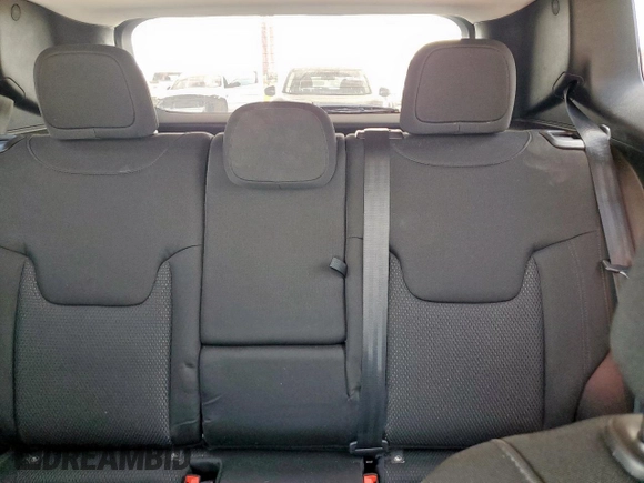 2020 Jeep Renegade Altitude with VIN ZACNJABB1LPL02416, listed as a Copart auction lot 57239765 with 102,631 mi miles and Clean title. Bid and sale history available at DreamBid. Image 10.