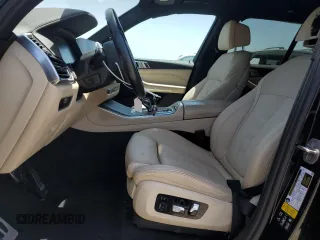 2021 BMW X5 xDrive40i with VIN 5UXCR6C03M9H41831, listed as a Copart auction lot 62145025 with Not provided miles and Salvage title. Bid and sale history available at DreamBid. Image 7.