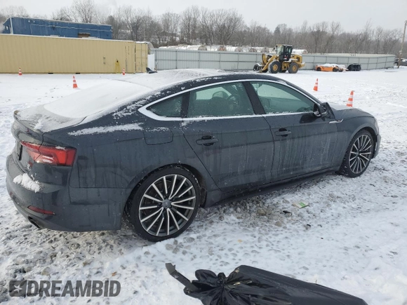 2018 Audi A5 Sportback Prestige with VIN WAUFNCF57JA131158, listed as a Copart auction lot 39342624 with 86,373 mi miles. Bid and sale history available at carsss.com. Image 3.
