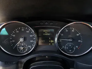 2006 Mercedes-Benz R 5.0L with VIN 4JGCB75E86A011217, listed as a Copart auction lot 79862404 with 154,050 mi miles and Salvage Title. Bid and sale history available at DreamBid. Image 9.
