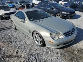 2003 Mercedes-Benz SL 500 z VIN WDBSK75F43F010183, wystawiony jako Copart lot #55220355 z przebiegiem 74 967 mil mil oraz Szkoda całkowita • Salvage title. Historia ofert i sprzedaży dostępna na DreamBid. Obrazek 4.