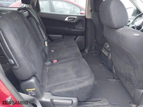 2014 Nissan Pathfinder S with VIN 5N1AR2MM8EC722644, listed as a IAAI auction lot 41986680 with 147,215 mi miles. Bid and sale history available at carsss.com. Image 8.
