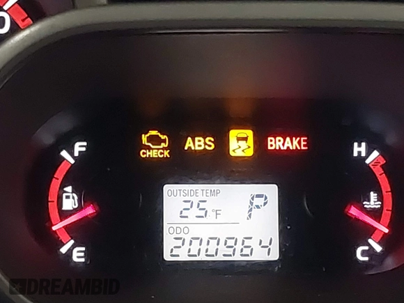 2009 Pontiac Vibe w/1SB with VIN 5Y2SP67029Z439075, listed as a IAAI auction lot 41641604 with 200,964 mi miles. Bid and sale history available at carsss.com. Image 15.
