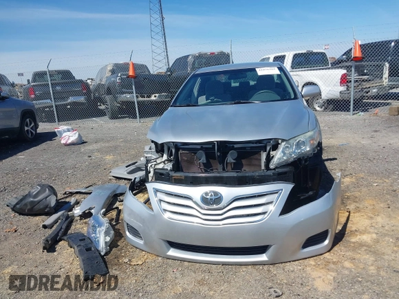 2011 Toyota Camry LE with VIN 4T1BF3EK2BU627406, listed as a IAAI auction lot 41876365 with 62,678 mi miles. Bid and sale history available at carsss.com. Image 12.