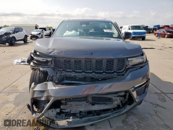 2023 Jeep Grand Cherokee Limited with VIN 1C4RJGBG4PC663457, listed as a Copart auction lot 51149625 with 22,768 mi miles and Non repairable. Bid and sale history available at DreamBid. Image 5.