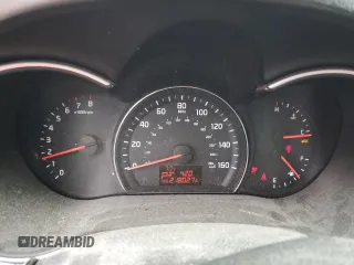 2015 Kia Sorento LX with VIN 5XYKTCA68FG651349, listed as a Copart auction lot 58441095 with 218,027 mi miles and Salvage title. Bid and sale history available at DreamBid. Image 9.