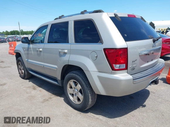 2007 Jeep Grand Cherokee Overland with VIN 1J8HR68227C667400, listed as a IAAI auction lot 42280108 with 115,878 mi miles and . Bid and sale history available at DreamBid. Image 3.
