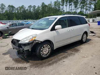 2008 Toyota Sienna XLE with VIN 5TDZK22C78S161328, listed as a Copart auction lot 58381455 with 157,852 mi miles and Salvage title. Bid and sale history available at DreamBid. Image 1.
