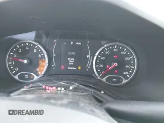 2018 Jeep Renegade Latitude z VIN ZACCJABB8JPJ69500, wystawiony jako IAAI lot #42291161 z przebiegiem 72 903 mil mil oraz . Historia ofert i sprzedaży dostępna na DreamBid. Obrazek 7.