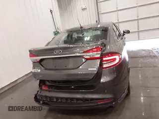 2017 Ford Fusion SE with VIN 3FA6P0HDXHR252448, listed as a IAAI auction lot 41709141 with 111,501 mi miles. Bid and sale history available at carsss.com. Image 16.