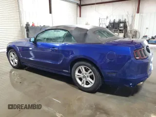 2014 Ford Mustang V6 with VIN 1ZVBP8EM0E5272232, listed as a Copart auction lot 45492135 with 163,820 mi miles and Clean Title. Bid and sale history available at carsss.com. Image 2.