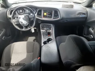 2019 Dodge Challenger R/T Scat Pack z VIN 2C3CDZFJ9KH750103, wystawiony jako Copart lot #56277845 z przebiegiem 58 018 mil mil oraz Szkoda całkowita • Salvage title. Historia ofert i sprzedaży dostępna na DreamBid. Obrazek 8.