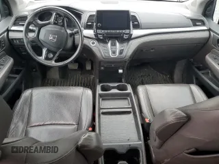 2019 Honda Odyssey Touring with VIN 5FNRL6H8XKB019879, listed as a Copart auction lot 48260545 with 164,233 mi miles and Salvage Title. Bid and sale history available at carsss.com. Image 8.