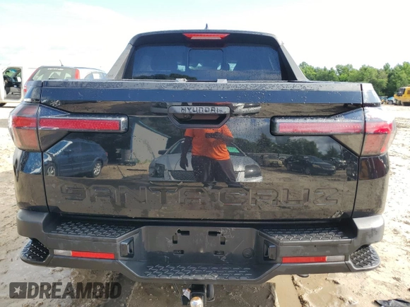 2023 Hyundai Santa Cruz SEL z VIN 5NTJC4AE3PH062519, wystawiony jako Copart lot #59282785 z przebiegiem Nie podano mil oraz Nie do naprawy • Non repairable. Historia ofert i sprzedaży dostępna na DreamBid. Obrazek 6.