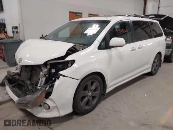 2017 Toyota Sienna SE with VIN 5TDXZ3DCXHS875329, listed as a IAAI auction lot 41650353 with Not provided miles and . Bid and sale history available at DreamBid. Image 2.