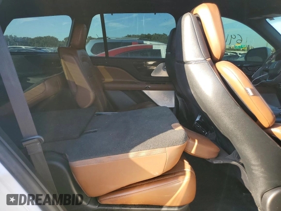 2021 Lincoln Aviator Reserve z VIN 5LM5J7WCXMGL18310, wystawiony jako Copart lot #76247904 z przebiegiem 69 111 mil mil oraz Nie do naprawy • Non repairable. Historia ofert i sprzedaży dostępna na DreamBid. Obrazek 11.