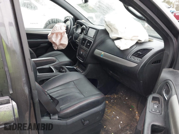 2019 Dodge Grand Caravan GT with VIN 2C4RDGEG6KR658232, listed as a IAAI auction lot 41701449 with 135,764 mi miles and . Bid and sale history available at DreamBid. Image 5.