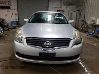 2008 Nissan Altima 2.5 with VIN 1N4AL21E68C210264, listed as a Copart auction lot 47250575 with 176,733 mi miles and Salvage Title. Bid and sale history available at carsss.com. Image 5.