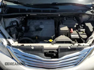 2012 Toyota Sienna XLE with VIN 5TDDK3DC6CS045186, listed as a Copart auction lot 51978615 with 192,105 mi miles and Clean Title. Bid and sale history available at carsss.com. Image 12.