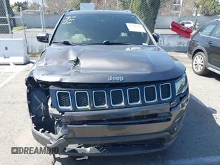 2020 Jeep Compass Latitude with VIN 3C4NJCBB9LT252792, listed as a IAAI auction lot 41714320 with 53,018 mi miles and . Bid and sale history available at DreamBid. Image 12.