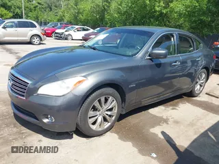2012 Infiniti M Hybrid with VIN JN1EY1AP4CM910962, listed as a IAAI auction lot 42597542 with 187,171 mi miles and . Bid and sale history available at DreamBid. Image 2.