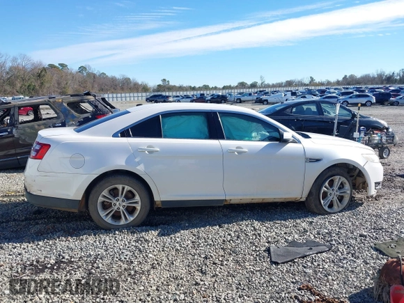 2013 Ford Taurus SEL with VIN 1FAHP2E87DG221557, listed as a IAAI auction lot 41331531 with 152,879 mi miles. Bid and sale history available at carsss.com. Image 13.