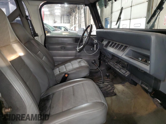 1990 Jeep Wrangler "S" with VIN 2J4FY19E7LJ511490, listed as a Copart auction lot 83990684 with 133,833 mi miles and Clean Title. Bid and sale history available at carsss.com. Image 10.