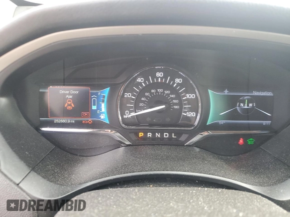 2014 Lincoln MKZ Hybrid with VIN 3LN6L2LU3ER808471, listed as a Copart auction lot 53351875 with 252,880 mi miles and Salvage Title. Bid and sale history available at DreamBid. Image 9.