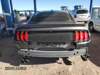 2021 Ford Mustang GT z VIN 1FA6P8CF9M5103856, wystawiony jako Copart lot #49406715 z przebiegiem 27 499 mil mil oraz Szkody całkowita. Historia ofert i sprzedaży dostępna na DreamBid. Obrazek 6.