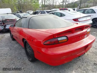 2002 Chevrolet Camaro Z28 with VIN 2G1FP22G522140602, listed as a IAAI auction lot 41930950 with 156,098 mi miles. Bid and sale history available at carsss.com. Image 3.