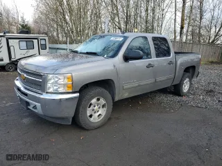 2013 Chevrolet Silverado 1500 LT with VIN 3GCPKSE72DG286462, listed as a Copart auction lot 49477855 with 235,191 mi miles and Clean Title. Bid and sale history available at carsss.com. Image 1.