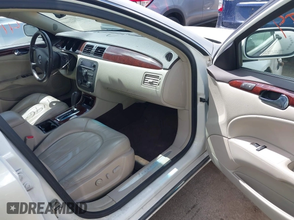 2008 Buick Lucerne CXL with VIN 1G4HD57268U208847, listed as a IAAI auction lot 41961899 with 114,033 mi miles and . Bid and sale history available at DreamBid. Image 5.