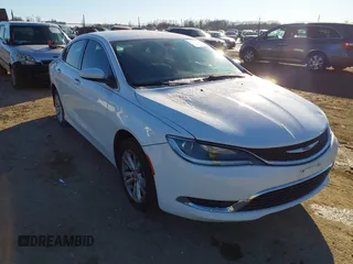 2016 Chrysler 200 Limited with VIN 1C3CCCAB9GN154438, listed as a IAAI auction lot 41634613 with 162,379 mi miles. Bid and sale history available at carsss.com. Image 1.