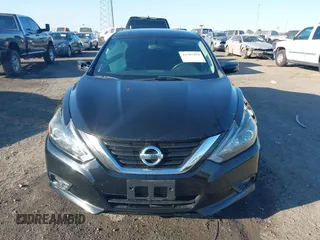 2017 Nissan Altima SR with VIN 1N4AL3AP0HN361273, listed as a IAAI auction lot 41583479 with 71,846 mi miles and . Bid and sale history available at carsss.com. Image 12.
