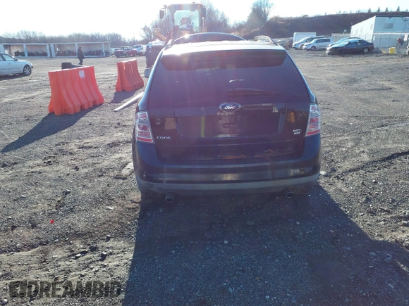 2008 Ford Edge SEL z VIN 2FMDK48C88BB30647, wystawiony jako IAAI lot #41012366 z przebiegiem 225 673 mil mil oraz . Historia ofert i sprzedaży dostępna na DreamBid. Obrazek 6.