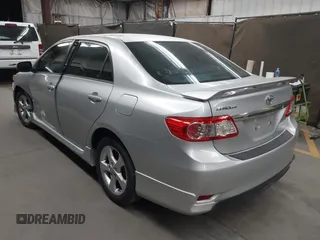 2013 Toyota Corolla L with VIN 5YFBU4EE5DP123569, listed as a IAAI auction lot 42012861 with 129,381 mi miles and . Bid and sale history available at DreamBid. Image 3.