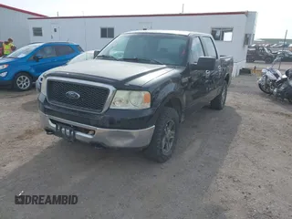 2007 Ford F-150 XLT with VIN 1FTPW14V47KA71466, listed as a IAAI auction lot 41996518 with 225,384 mi miles. Bid and sale history available at carsss.com. Image 2.