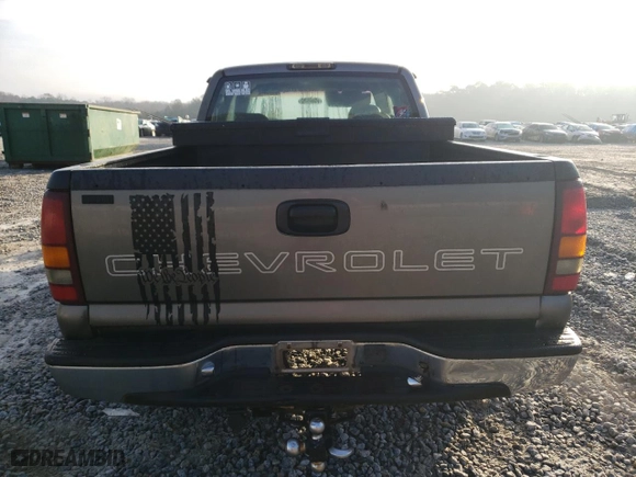 1999 Chevrolet Silverado 1500 LS with VIN 2GCEC19WXX1241346, listed as a Copart auction lot 85291044 with 0 mi miles and Salvage Title. Bid and sale history available at carsss.com. Image 6.