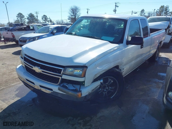 2006 Chevrolet Silverado 1500 LT1 with VIN 1GCEC19Z66E241982, listed as a IAAI auction lot 41498097 with 102,462 mi miles. Bid and sale history available at carsss.com. Image 19.