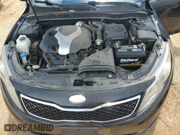 2013 Kia Optima SX z VIN 5XXGR4A65DG215196, wystawiony jako Copart lot #60927695 z przebiegiem 73 164 mil mil oraz Czysty tytuł • Clean title. Historia ofert i sprzedaży dostępna na DreamBid. Obrazek 13.