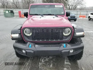 2024 Jeep Wrangler Sport S с VIN 1C4RJXN61RW322344, выставлен на аукционе Copart как лот 42948515 с пробегом 4 257 миль миль и Списание • Salvage title. История ставок и продаж доступна на DreamBid. Изображение 5.