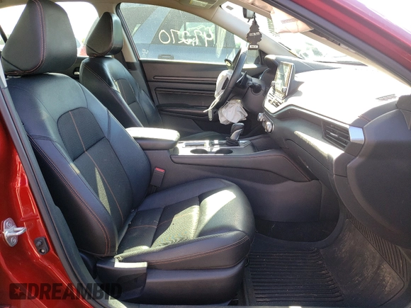 2019 Nissan Altima SR with VIN 1N4AL4CVXKC230503, listed as a Copart auction lot 60393041 with 47,270 mi miles and Non Repairable. Bid and sale history available at carsss.com. Image 5.
