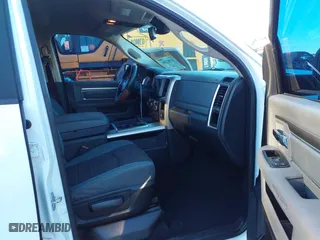 2014 Ram 1500 SLT with VIN 1C6RR6GT3ES135332, listed as a IAAI auction lot 41502201 with 195,980 mi miles. Bid and sale history available at carsss.com. Image 5.