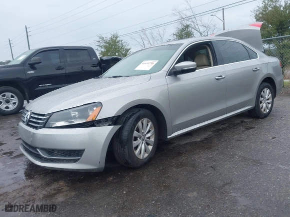 2012 Volkswagen Passat SE w/Sunroof with VIN 1VWBH7A36CC077412, listed as a IAAI auction lot 41651796 with 113,259 mi miles. Bid and sale history available at carsss.com. Image 2.