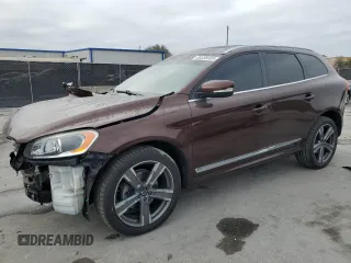 2017 Volvo XC60 Dynamic z VIN YV440MRR3H2040242, wystawiony jako Copart lot #88338485 z przebiegiem 385 mil mil oraz Nie do naprawy • Non repairable. Historia ofert i sprzedaży dostępna na DreamBid. Obrazek 1.