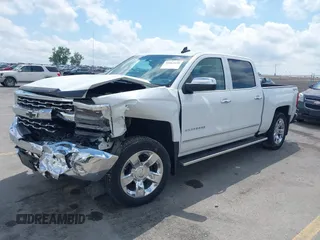 2018 Chevrolet Silverado 1500 LTZ with VIN 3GCUKSEC5JG316257, listed as a IAAI auction lot 39563628 with 62,872 mi miles. Bid and sale history available at carsss.com. Image 2.