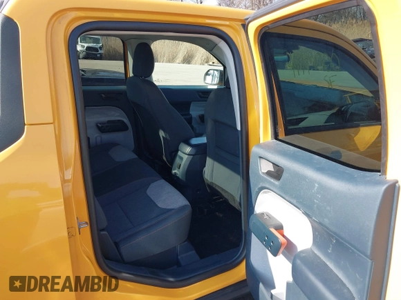 2022 Ford Maverick XL with VIN 3FTTW8E34NRA66569, listed as a IAAI auction lot 41714000 with 47,557 mi miles and . Bid and sale history available at DreamBid. Image 8.