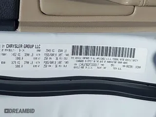2015 Jeep Grand Cherokee Limited with VIN 1C4RJFBG2FC633317, listed as a IAAI auction lot 41733416 with 169,340 mi miles. Bid and sale history available at carsss.com. Image 9.